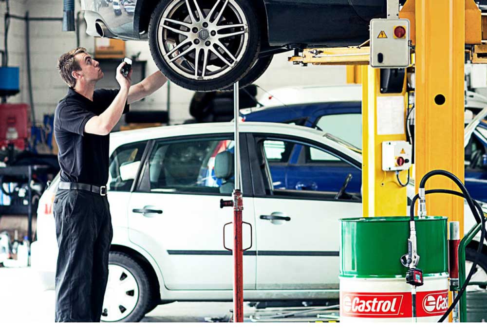 PAT Testing for Garages, and Vehicle Workshops